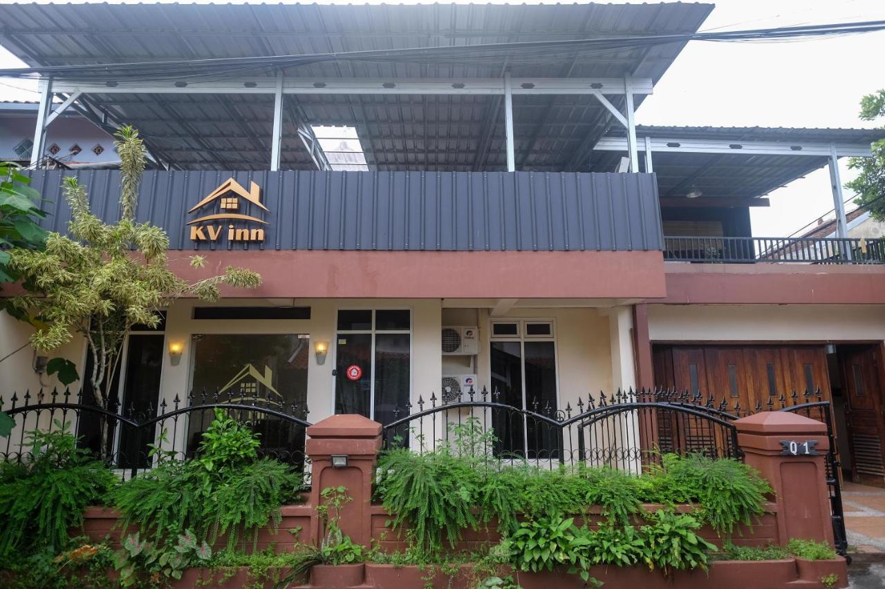 Koolkost Near Stadion Maguwoharjo Hotel